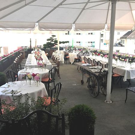Hotel Weiss Kreuz Malans Bagian luar foto