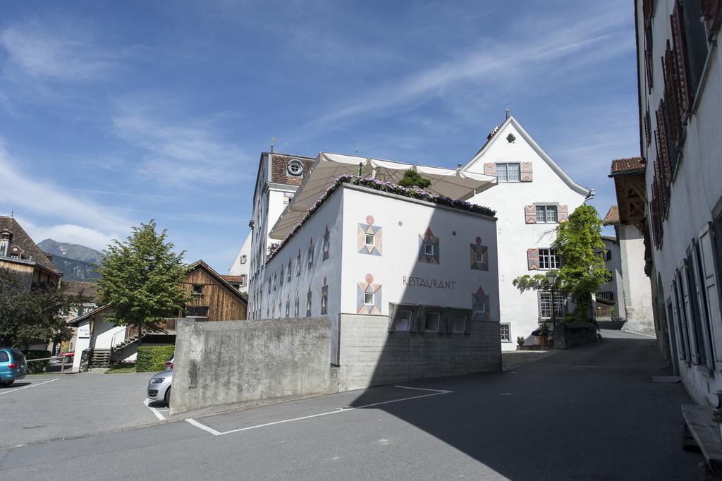 Hotel Weiss Kreuz Malans Bagian luar foto